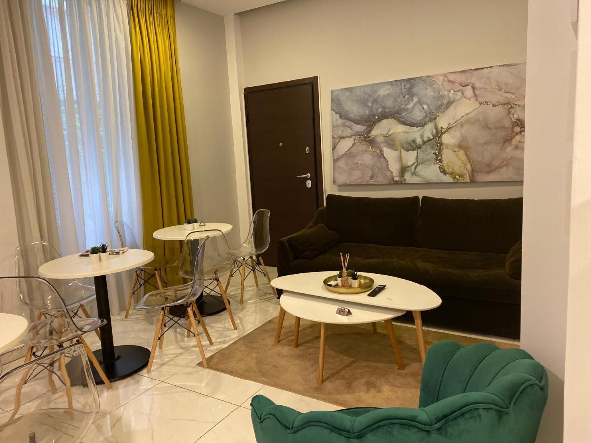 Solomou Inn Boutique Rooms Атина Екстериор снимка