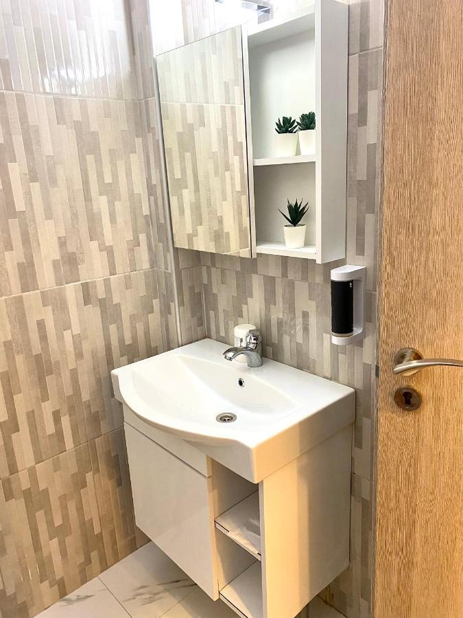 Solomou Inn Boutique Rooms Атина Екстериор снимка